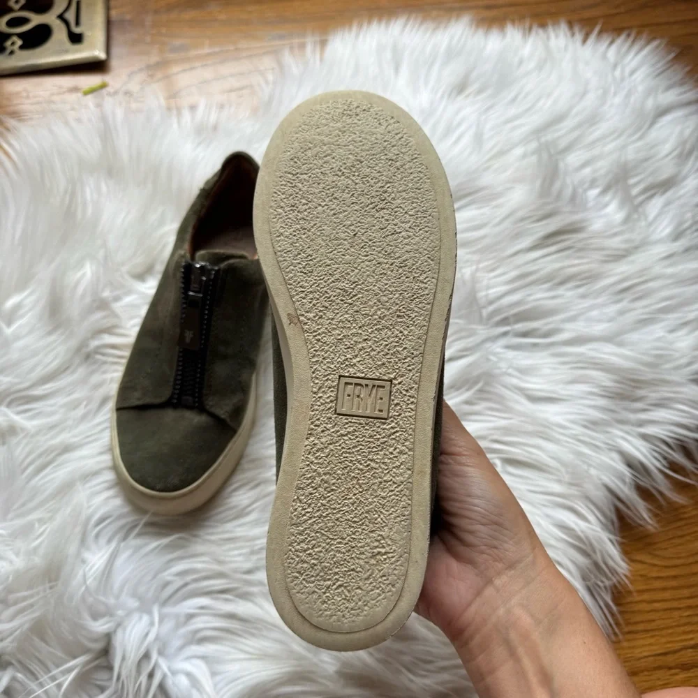 Frye women's lena zip low sneaker